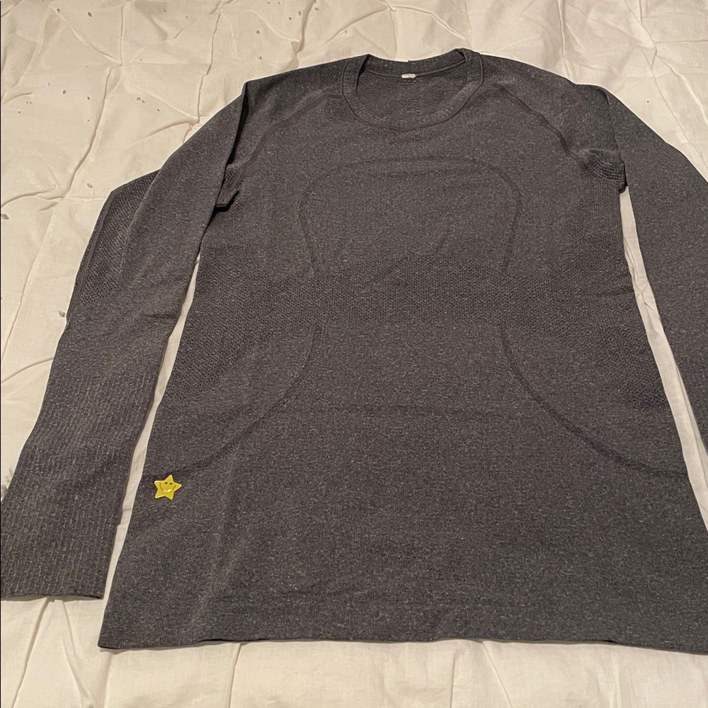 Lululemon Swiftly Tech Long Sleeve Shirt. Size 6 - Picture 10 of 10